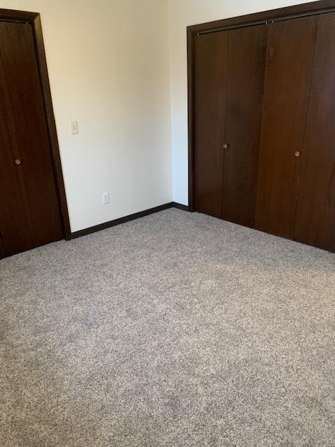 Building Photo - 1606 E Gateway Cir