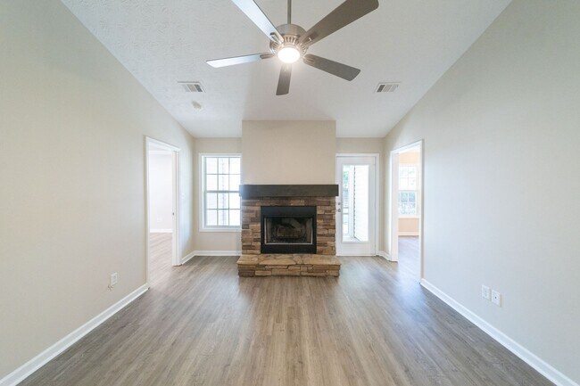 Foto del edificio - 2193 Herndon St