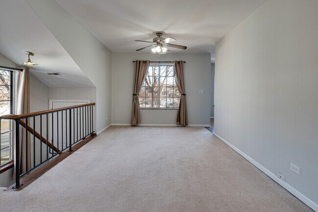 Foto del edificio - 972 Mallard Cir