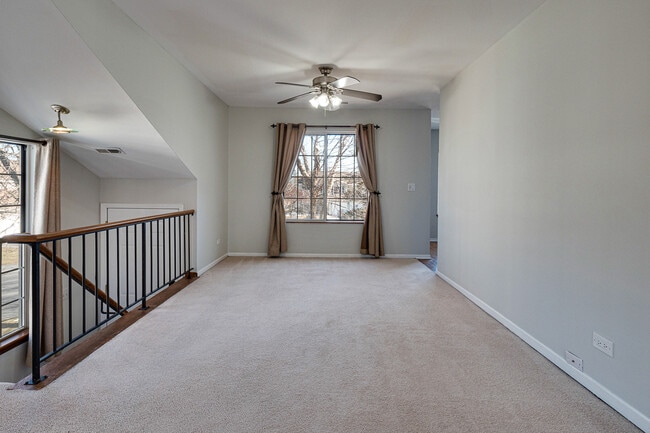 Building Photo - 972 Mallard Cir