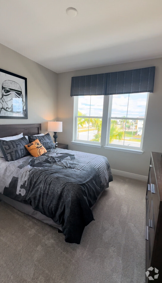 Room - 6493 Cyrils Dr