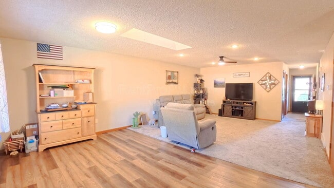 Foto del edificio - 3209 White Elm Ct