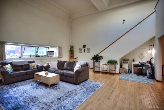 Building Photo - 100 S Marquette St