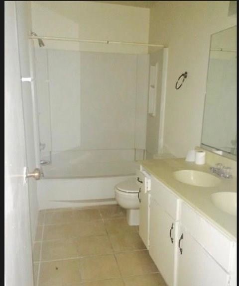 Building Photo - 8038 Sands Point Dr