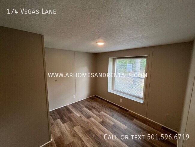 Foto del edificio - 174 Vegas Ln