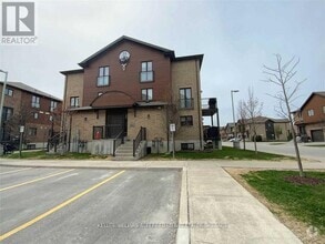 Building Photo - 25-25 Madelaine Dr
