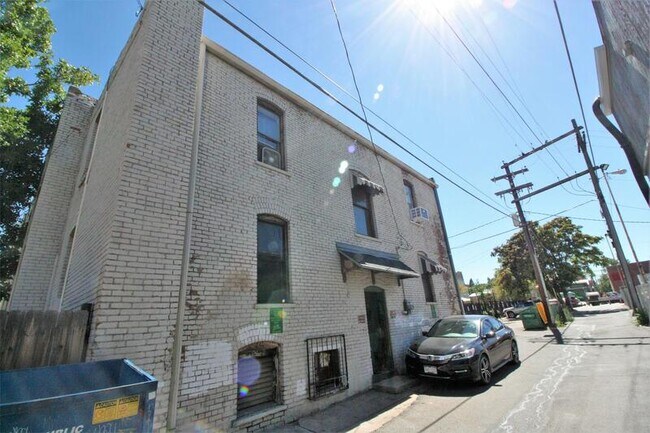 Foto del edificio - 1531 North Washington Street