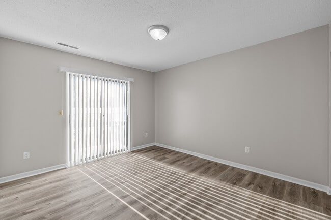 Building Photo - The Reserve at Spanish Lake