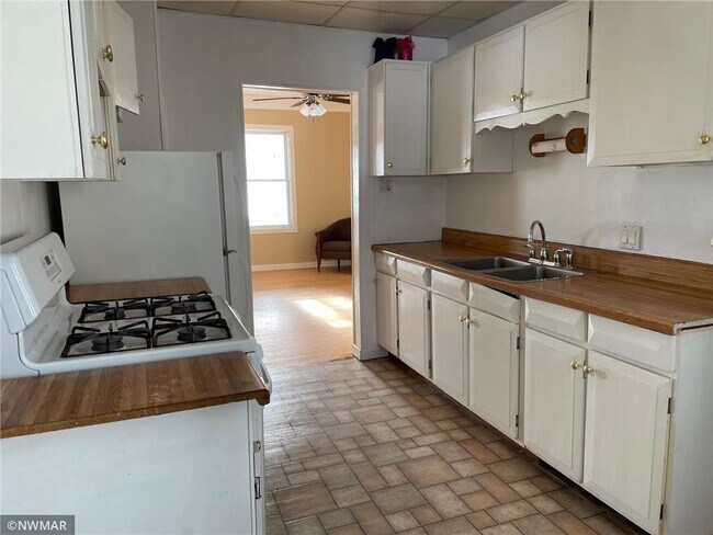 Foto del edificio - 403 3rd St NW