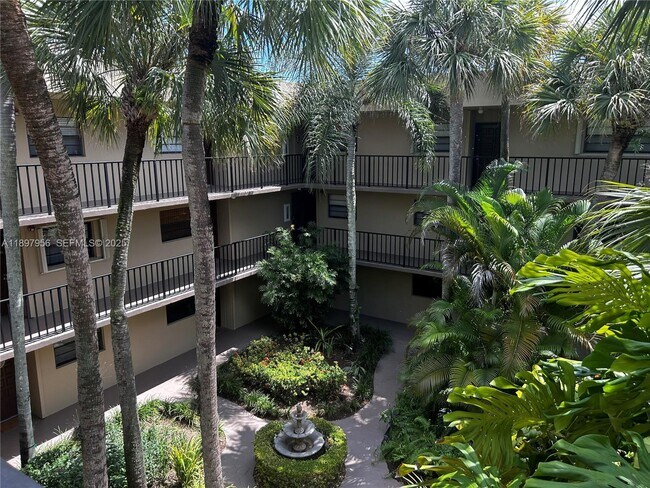 Foto del edificio - 10855 SW 112th Ave