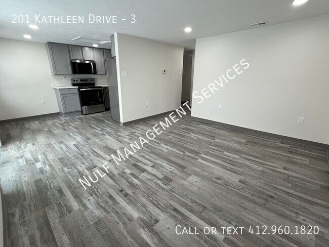 Foto del edificio - 201 Kathleen Dr