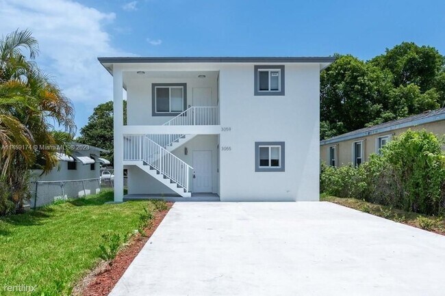 Building Photo - 3 br, 2 bath House - 3055 NW 58th Street #1
