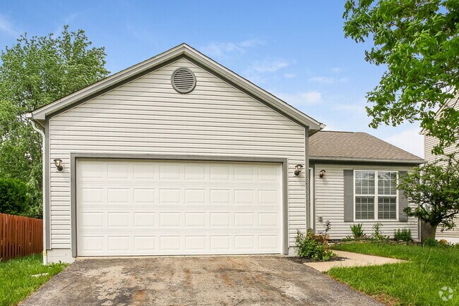 Building Photo - 2980 Moyer Ln