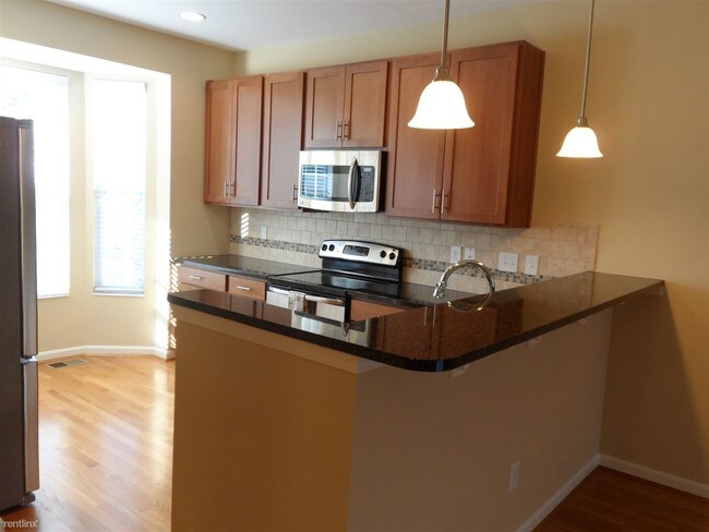 Foto del edificio - 2 br, 2.5 bath Condo - 5308 Reserve Circle