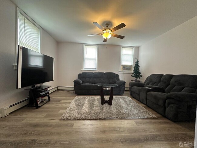 Foto del edificio - 136 Willow St