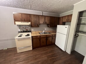 Building Photo - 1027 Glaze Ct