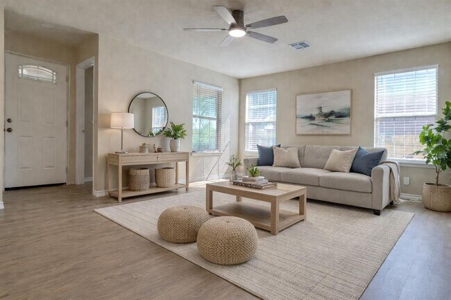 Foto del edificio - 5211 Viewpoint Dr