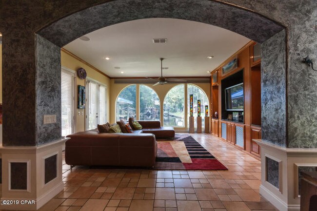 Building Photo - 7123 Dolphin Bay Blvd