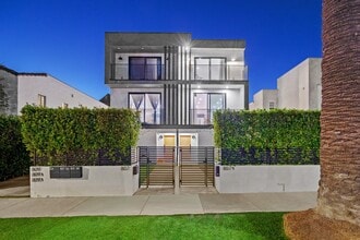 Building Photo - 807 N Cherokee Ave