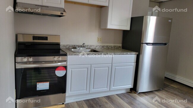 Foto del edificio - 290 Central St