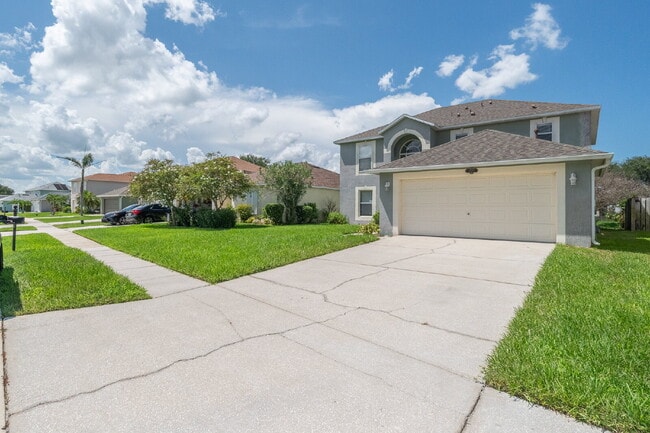 Building Photo - Brookshire at Heritage Oaks, Two-Story Pool Home with pond view!