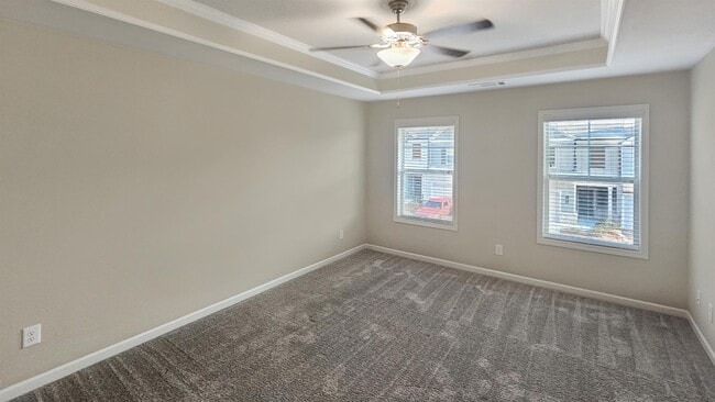 Building Photo - 5251 Pinnacle Walk