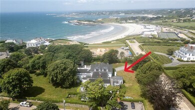 Building Photo - 718 Bellevue Ave