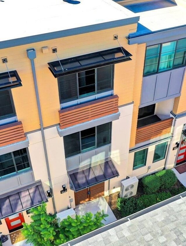 Building Photo - 16023 Bartlett Ct