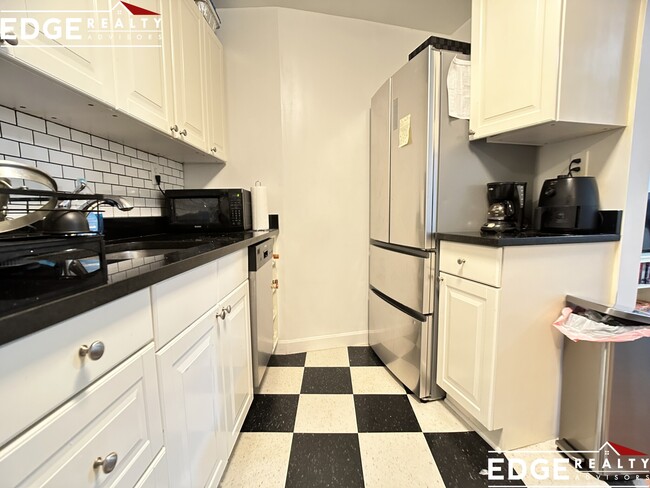 Photo - 130 Brainerd Rd Apartment