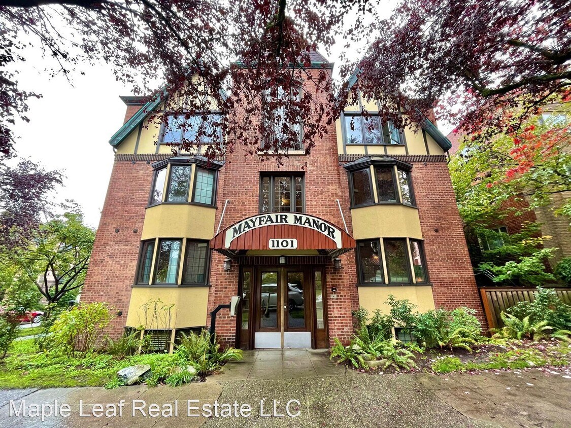 Foto principal - Studio, 1 bath House - 1101 17th Ave, Unit...