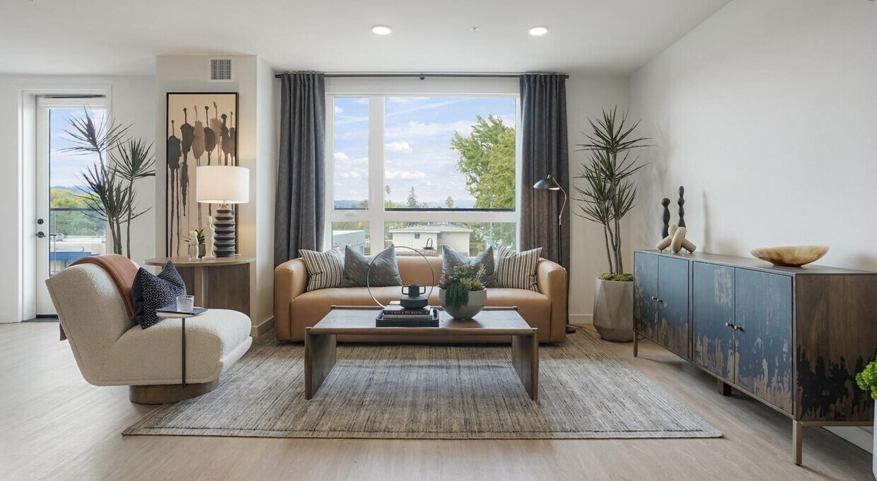 Foto principal - 1350 S Bascom Ave