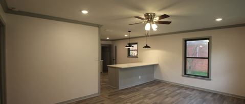 Building Photo - 2325 Airline Dr