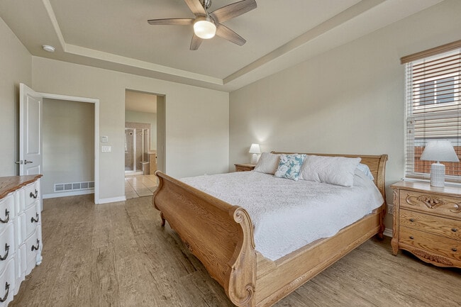 Building Photo - 14707 Allegiance Dr