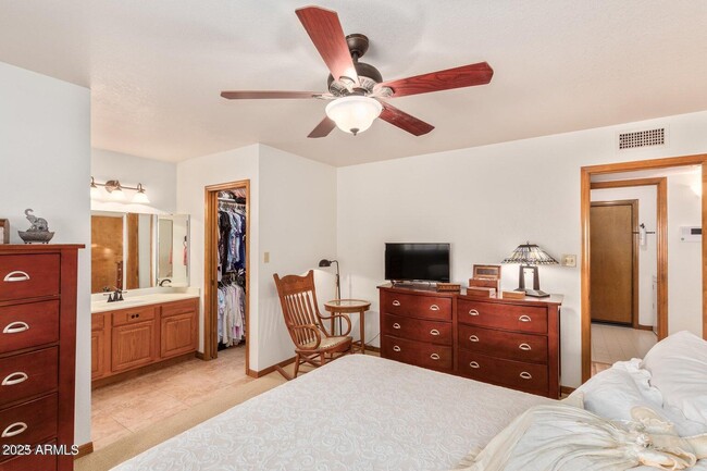 Building Photo - 26634 S Trevino Dr