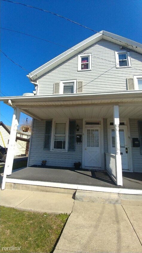 Primary Photo - 2 br, 1 bath Duplex - 11 Mill St