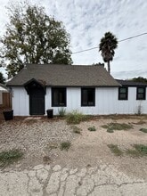 Building Photo - 205 Wickenden St