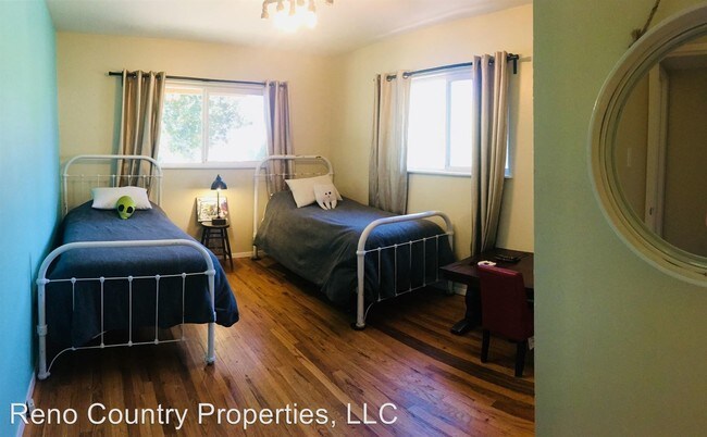 Foto del edificio - 4 br, 3 bath House - 2140 Arcane Avenue