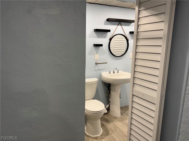 Building Photo - 2566 Second St