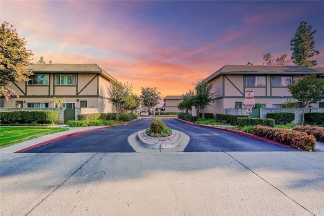 Building Photo - 1103 W Francis St