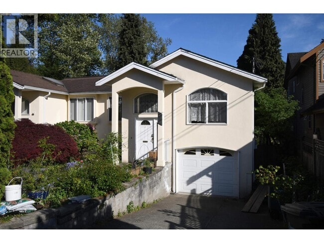 Building Photo - 7546 12th Ave