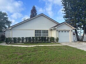 Building Photo - 12718 Whiterapids Dr