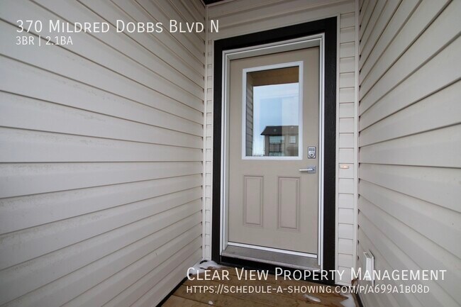 Photo du bâtiment - Bright and spacious recently built townhou...