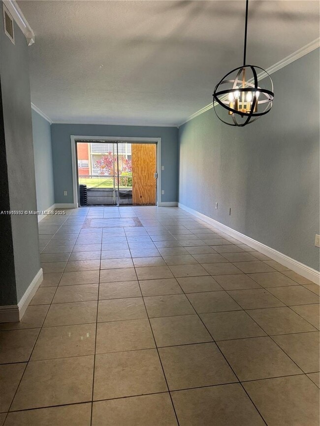 Foto del edificio - 3710 NW 21st St