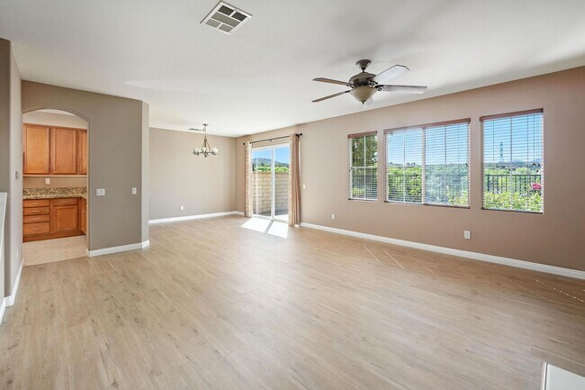 Foto del edificio - GORGEOUS 4+3 in Copperhill Area
