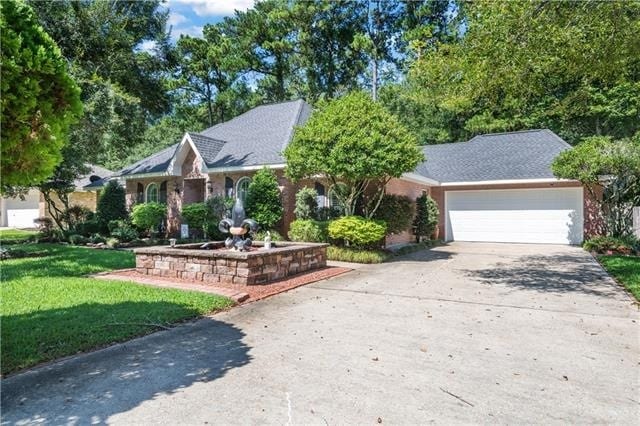 Foto del edificio - 414 Westwood Dr