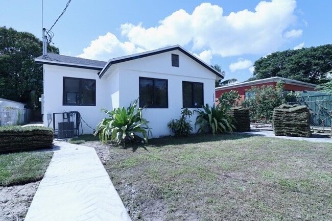 Photo - 6825 NW 5th Ct # 0 MIAMI, FL 33150 House