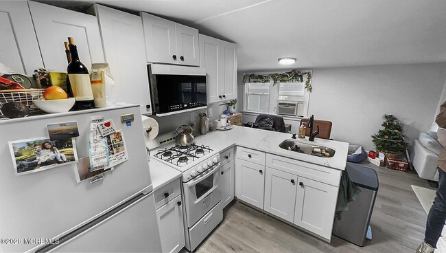 Building Photo - 4 Via Ripa Wy