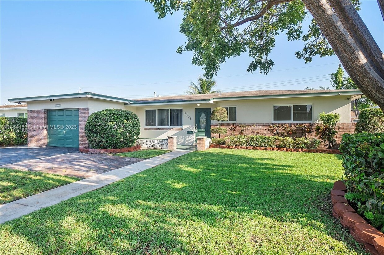 Primary Photo - 7721 NW 6th Ct