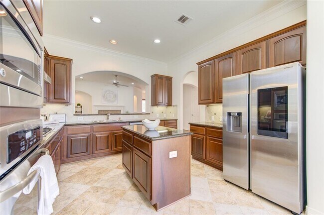 Building Photo - 14467 Basalt Ln