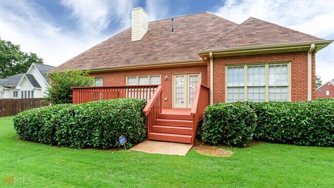 Foto del edificio - 2007 Evergreen Dr SE